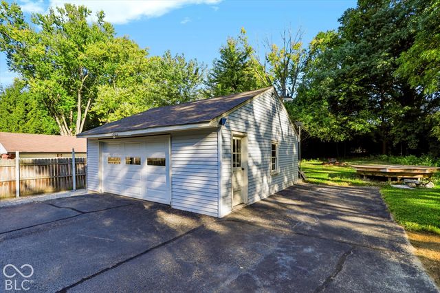 4758 E 64th Street, Indianapolis, IN 46220