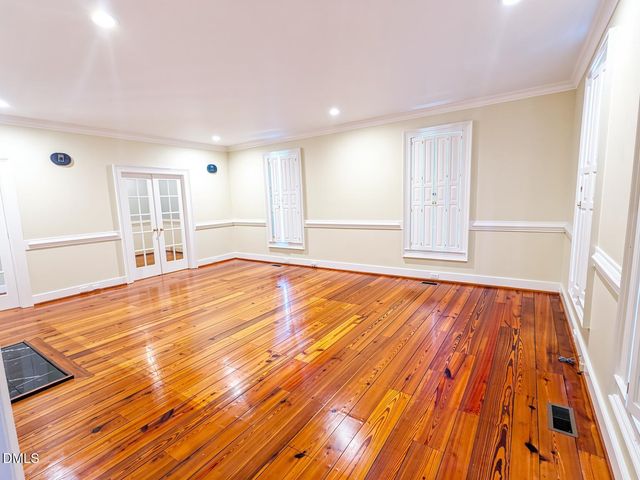 4901 Stoneridge Drive, Raleigh, NC 27612