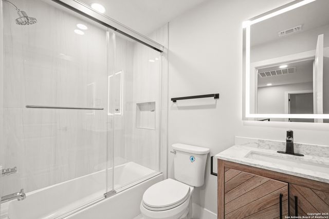 523 Las Puertas, San Antonio, TX 78245