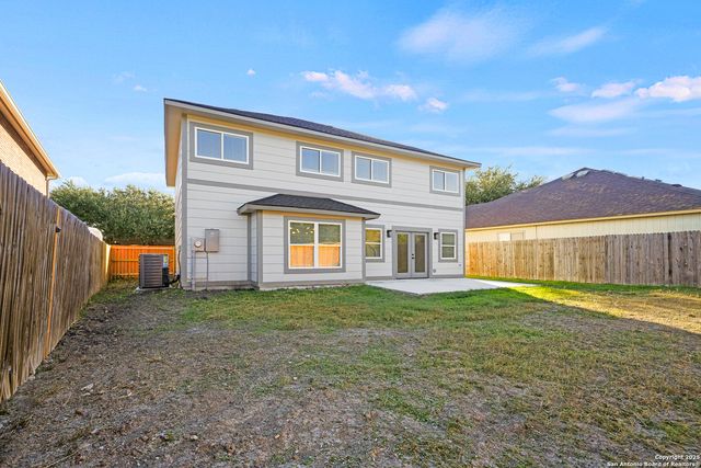 523 Las Puertas, San Antonio, TX 78245