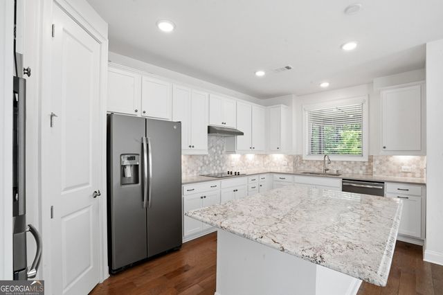 311 Honey Locust Court, Peachtree City, GA 30269
