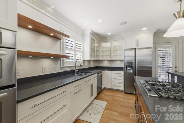 136 Mimosa Hills Drive, Morganton, NC 28655