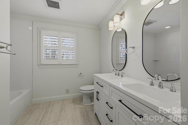 136 Mimosa Hills Drive, Morganton, NC 28655