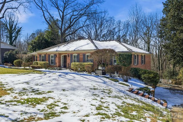 136 Mimosa Hills Drive, Morganton, NC 28655