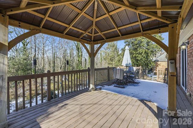 136 Mimosa Hills Drive, Morganton, NC 28655