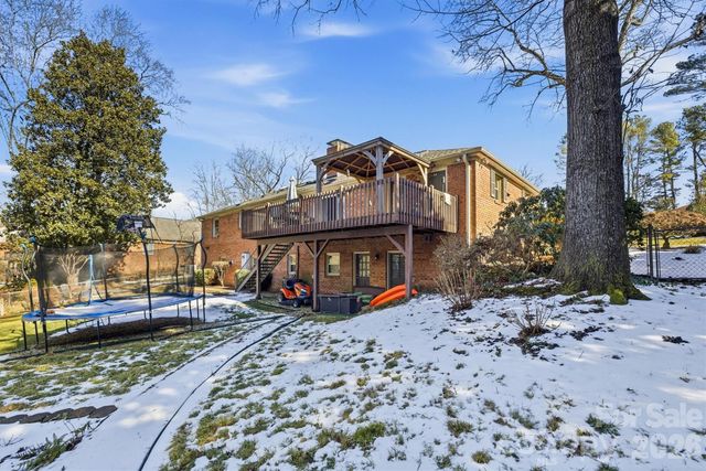 136 Mimosa Hills Drive, Morganton, NC 28655