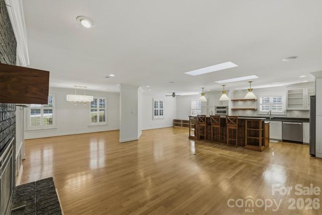 136 Mimosa Hills Drive, Morganton, NC 28655