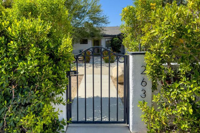 263 E Morongo Road, Palm Springs, CA 92264