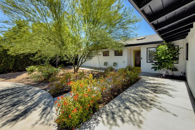263 E Morongo Road, Palm Springs, CA 92264