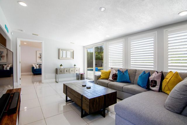 263 E Morongo Road, Palm Springs, CA 92264