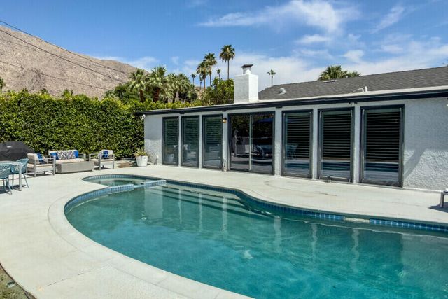 263 E Morongo Road, Palm Springs, CA 92264