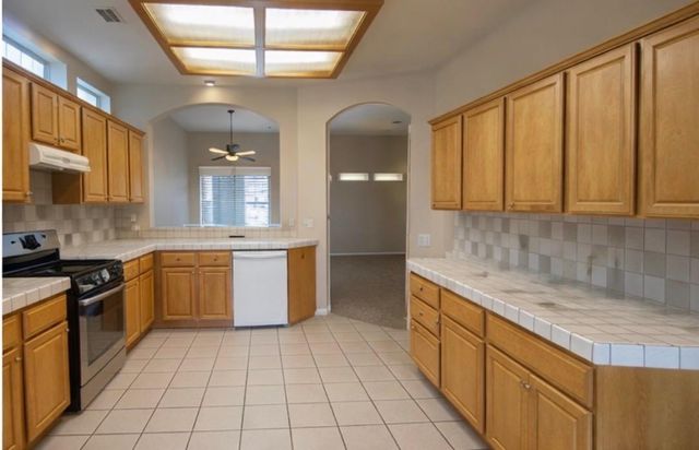 2769 Wood Duck Drive, Los Banos, CA 93635