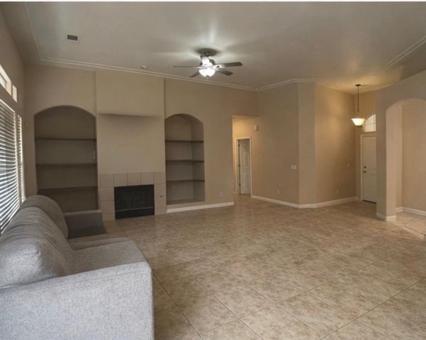 2769 Wood Duck Drive, Los Banos, CA 93635