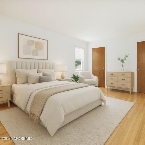 32 Woods Road, Freehold, NJ 07728