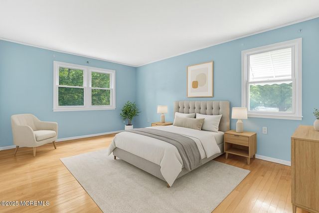 32 Woods Road, Freehold, NJ 07728