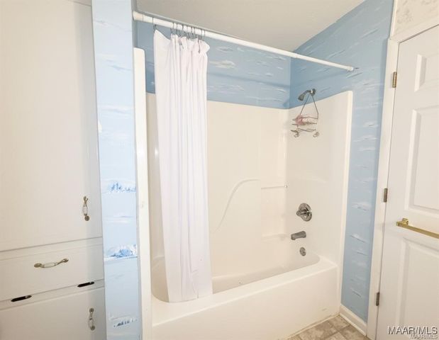 1826 Highway 14 . W, Prattville, AL 36067