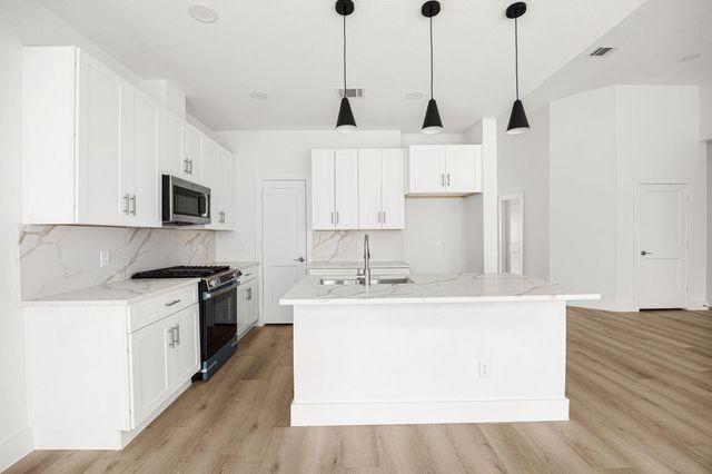 12161 La Salle River Rd, Conroe, TX 77304