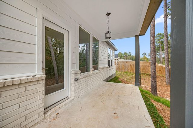 12161 La Salle River Rd, Conroe, TX 77304