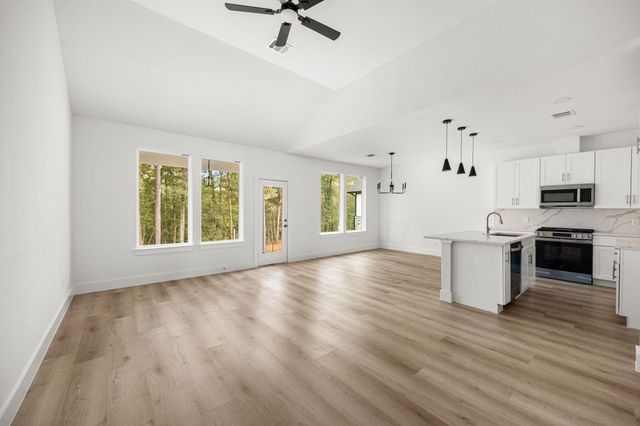 12161 La Salle River Rd, Conroe, TX 77304