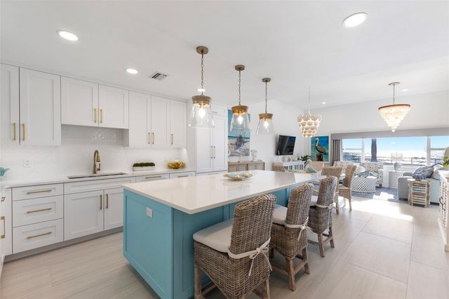 1750 BENJAMIN FRANKLIN DRIVE 1D, Sarasota, FL 34236