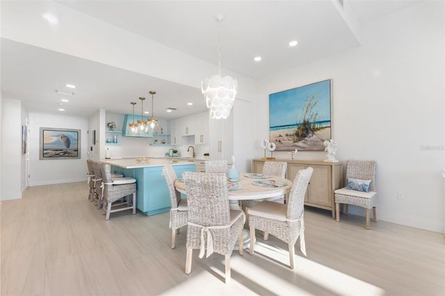 1750 BENJAMIN FRANKLIN DRIVE 1D, Sarasota, FL 34236