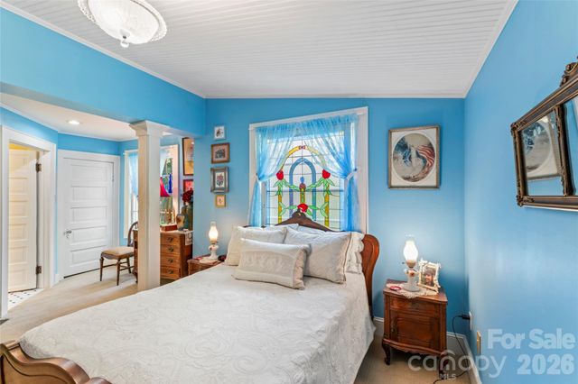 101 Sunnywood Lane, Charlotte, NC 28270