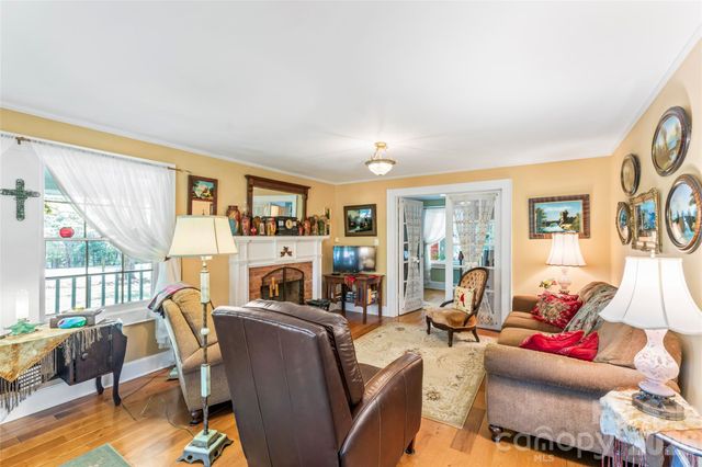 101 Sunnywood Lane, Charlotte, NC 28270