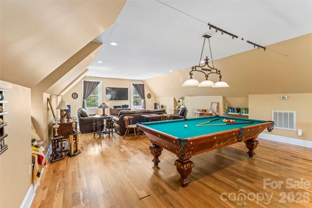 101 Sunnywood Lane, Charlotte, NC 28270