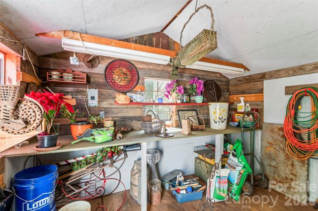 101 Sunnywood Lane, Charlotte, NC 28270