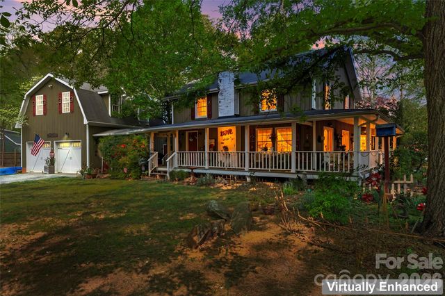 101 Sunnywood Lane, Charlotte, NC 28270