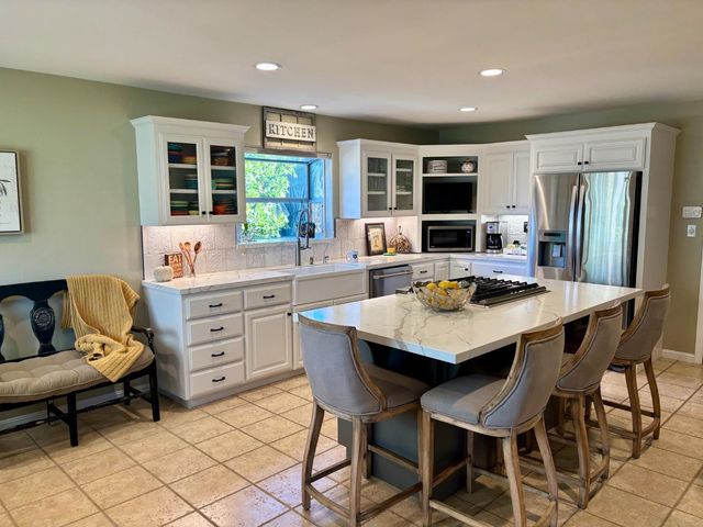 20120 Portola Drive, Salinas, CA 93908