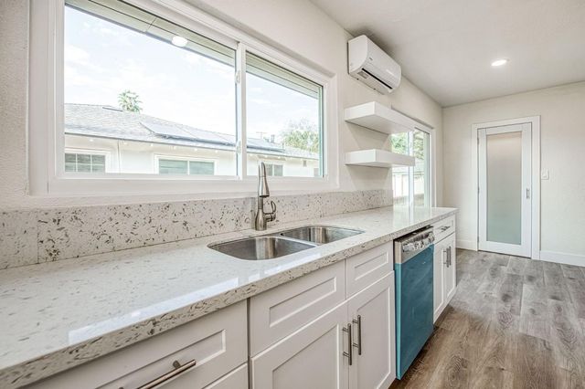 506 W Terrace Avenue, Fresno, CA 93705