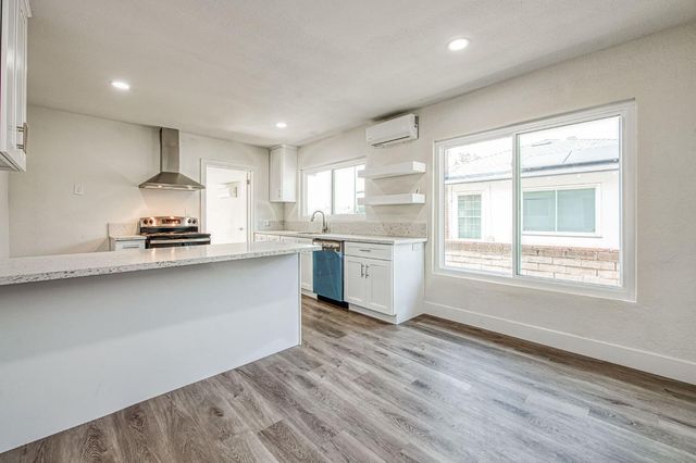 506 W Terrace Avenue, Fresno, CA 93705