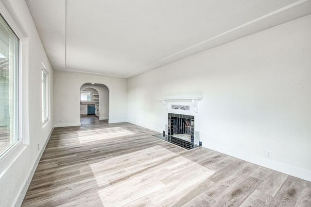 506 W Terrace Avenue, Fresno, CA 93705