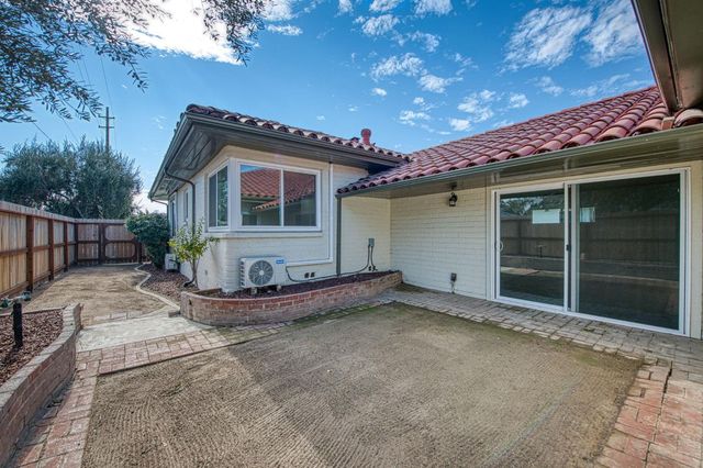 506 W Terrace Avenue, Fresno, CA 93705