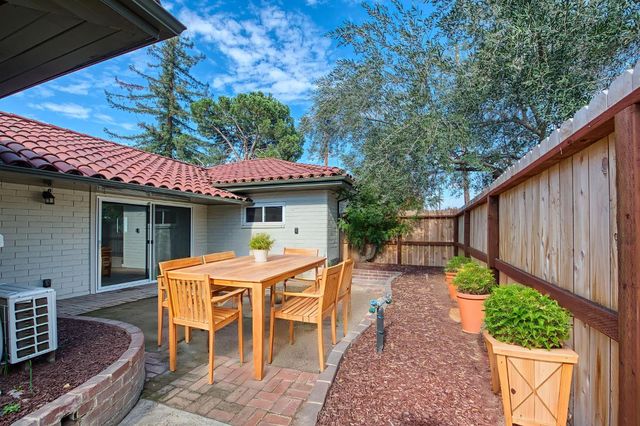 506 W Terrace Avenue, Fresno, CA 93705