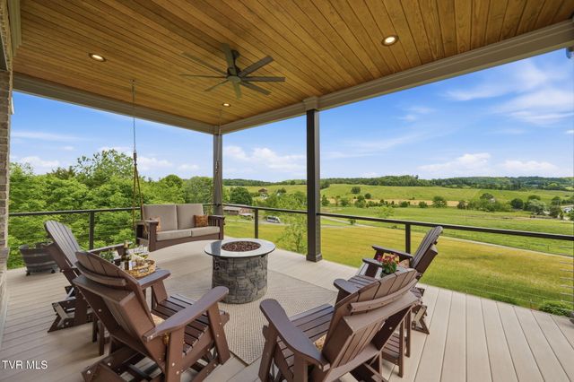 165 Laurel Ridge Drive, Jonesborough, TN 37659