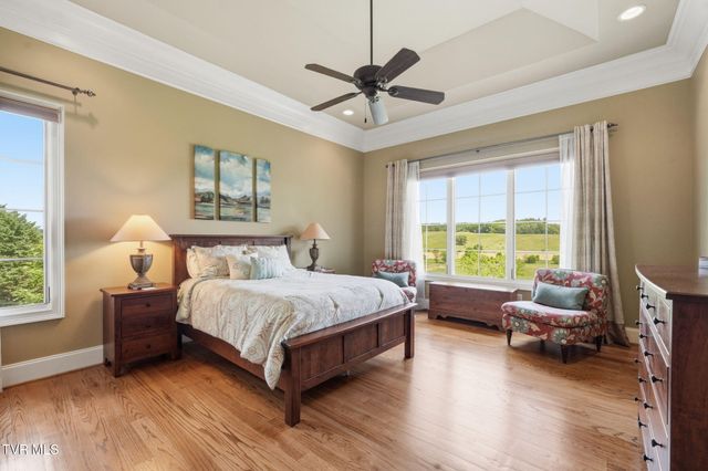 165 Laurel Ridge Drive, Jonesborough, TN 37659