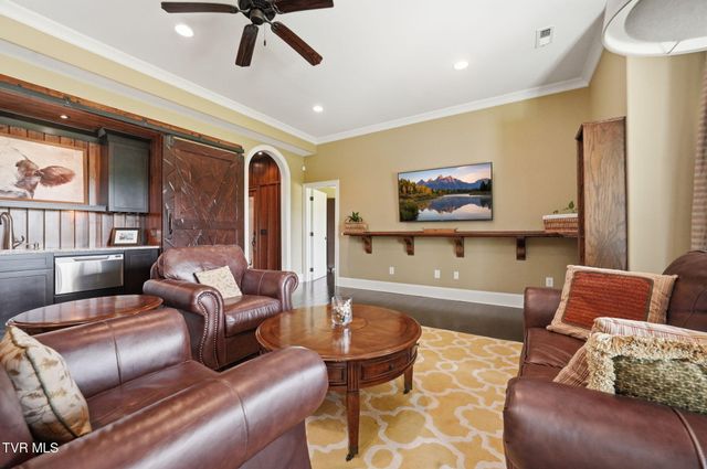 165 Laurel Ridge Drive, Jonesborough, TN 37659