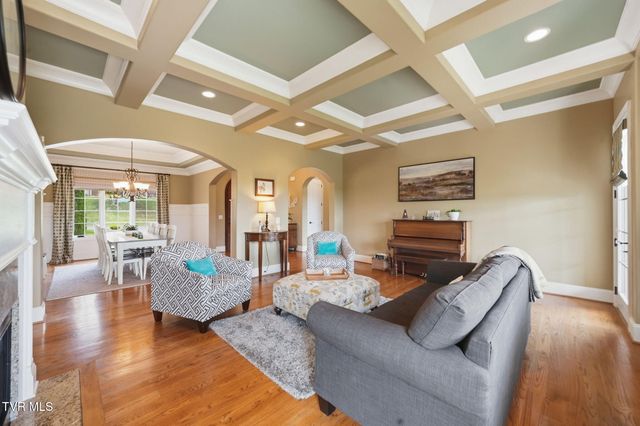 165 Laurel Ridge Drive, Jonesborough, TN 37659