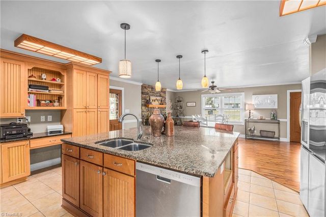 919 Mayford Drive, Kernersville, NC 27284