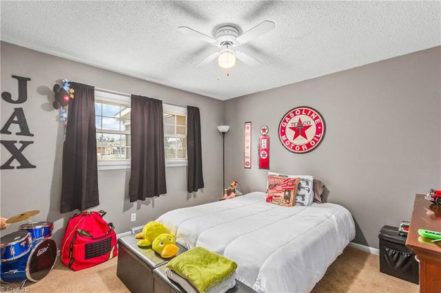 919 Mayford Drive, Kernersville, NC 27284