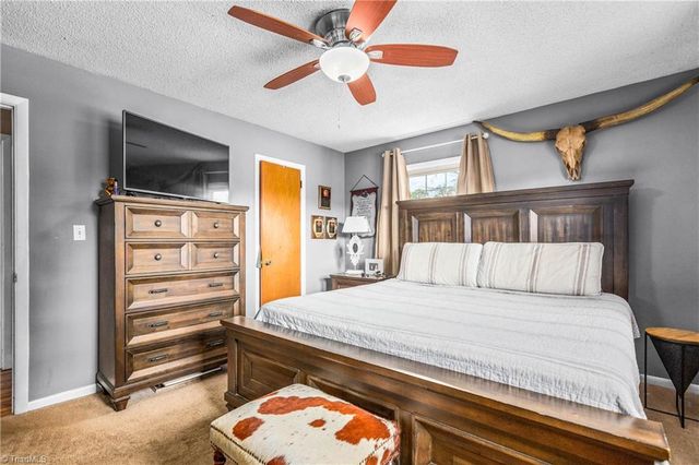 919 Mayford Drive, Kernersville, NC 27284