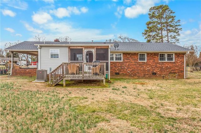 919 Mayford Drive, Kernersville, NC 27284