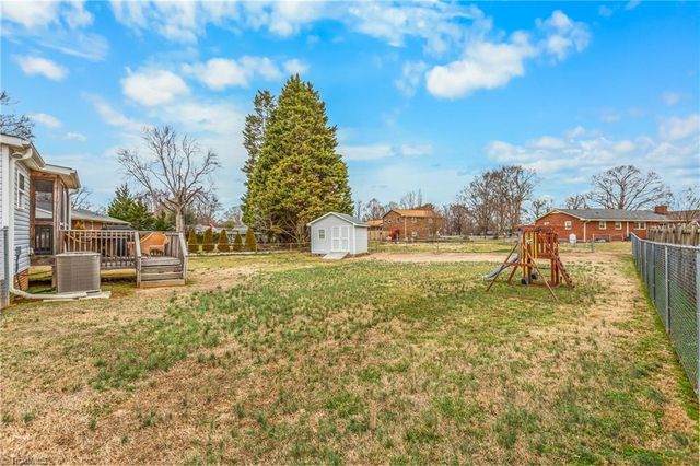 919 Mayford Drive, Kernersville, NC 27284