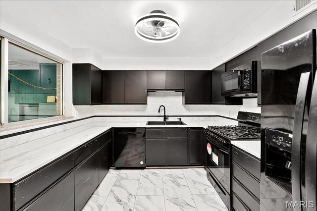 1535 Twillman Avenue, St Louis, MO 63138