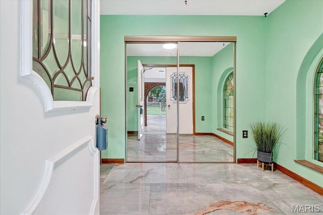 1535 Twillman Avenue, St Louis, MO 63138