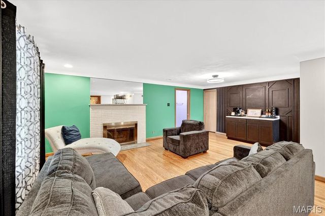 1535 Twillman Avenue, St Louis, MO 63138