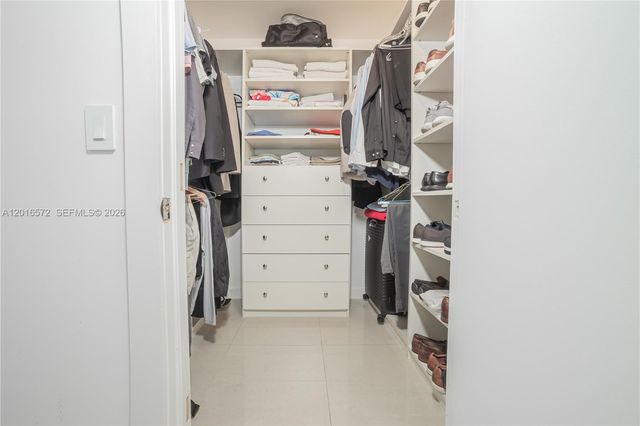 6301 Collins Ave 1102, Miami Beach, FL 33141