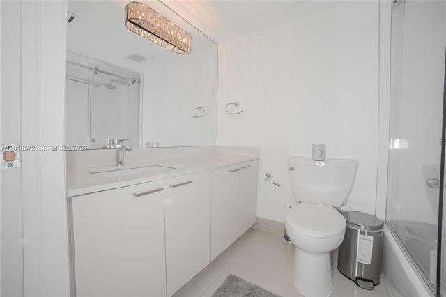 6301 Collins Ave 1102, Miami Beach, FL 33141